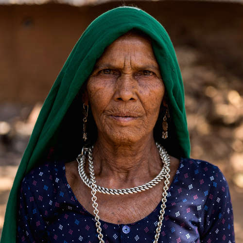 Woman in poverty in South Asia