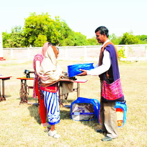 Giving towards GFA World's leprosy ministry can provide much-needed support to those affected by this disease