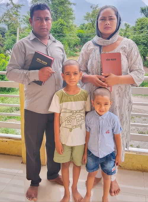 GFA World Christian Missionaries - Pastor Talon and his family